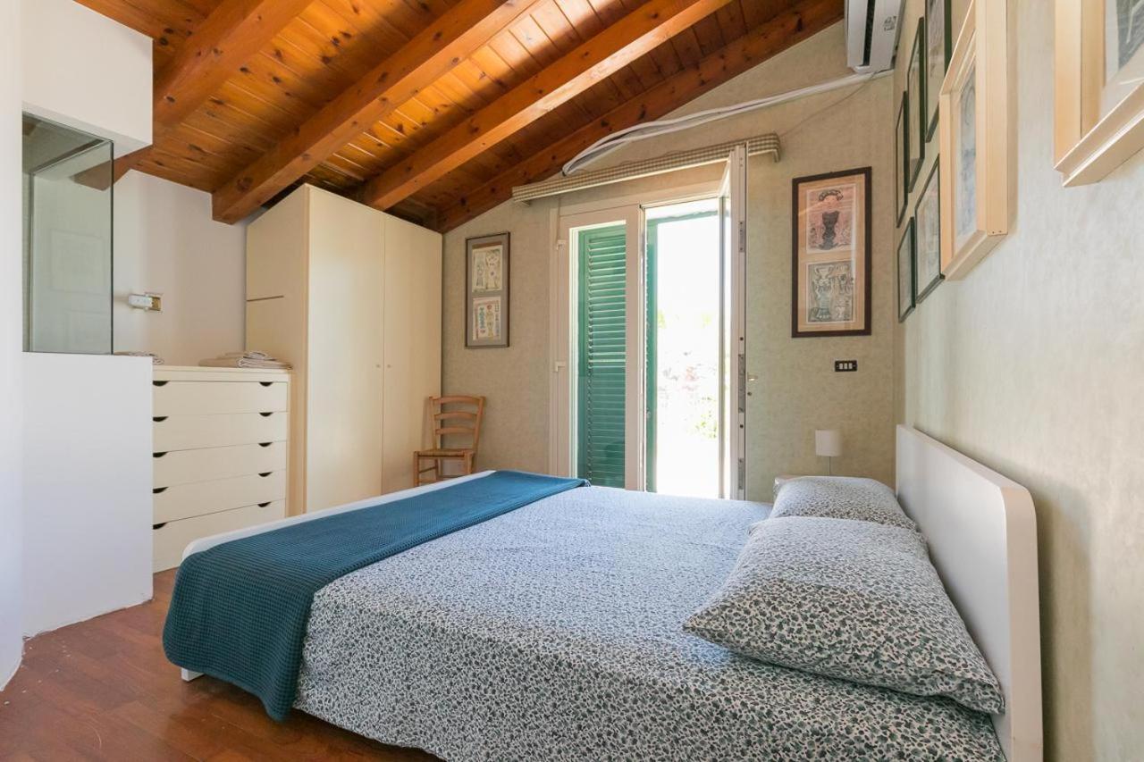 Fronte Spiaggia Zoe Villa Augusta Eksteriør billede